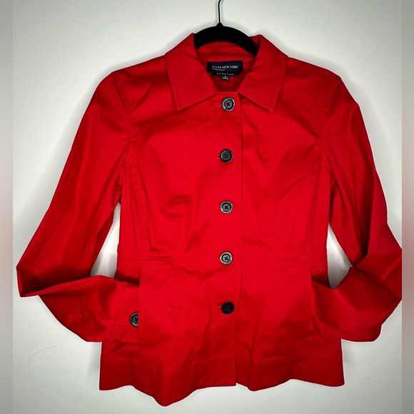 Jones New York Signature Women's size small - Picture 3 of 4